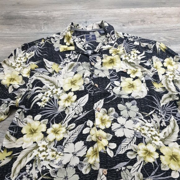 Caribbean Joe Men XL Short Sleeve Hawaiian Shirt Floral Island Tropical Vacation - Picture 3 of 11